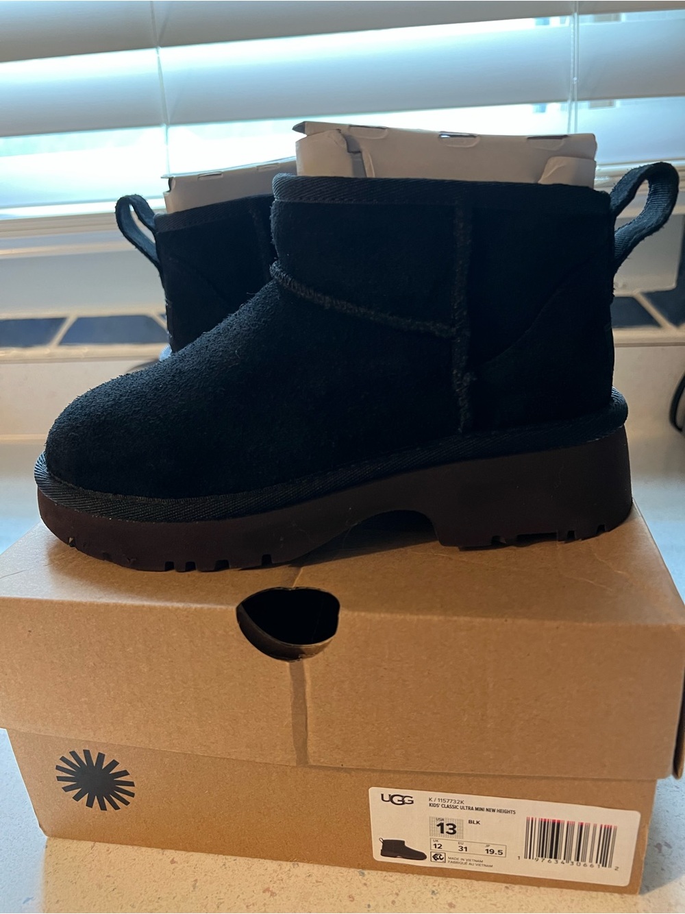 UGG kids classic ultra mini new heights
